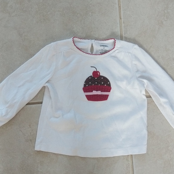 Girls 2t cupcake top - Picture 1 of 3